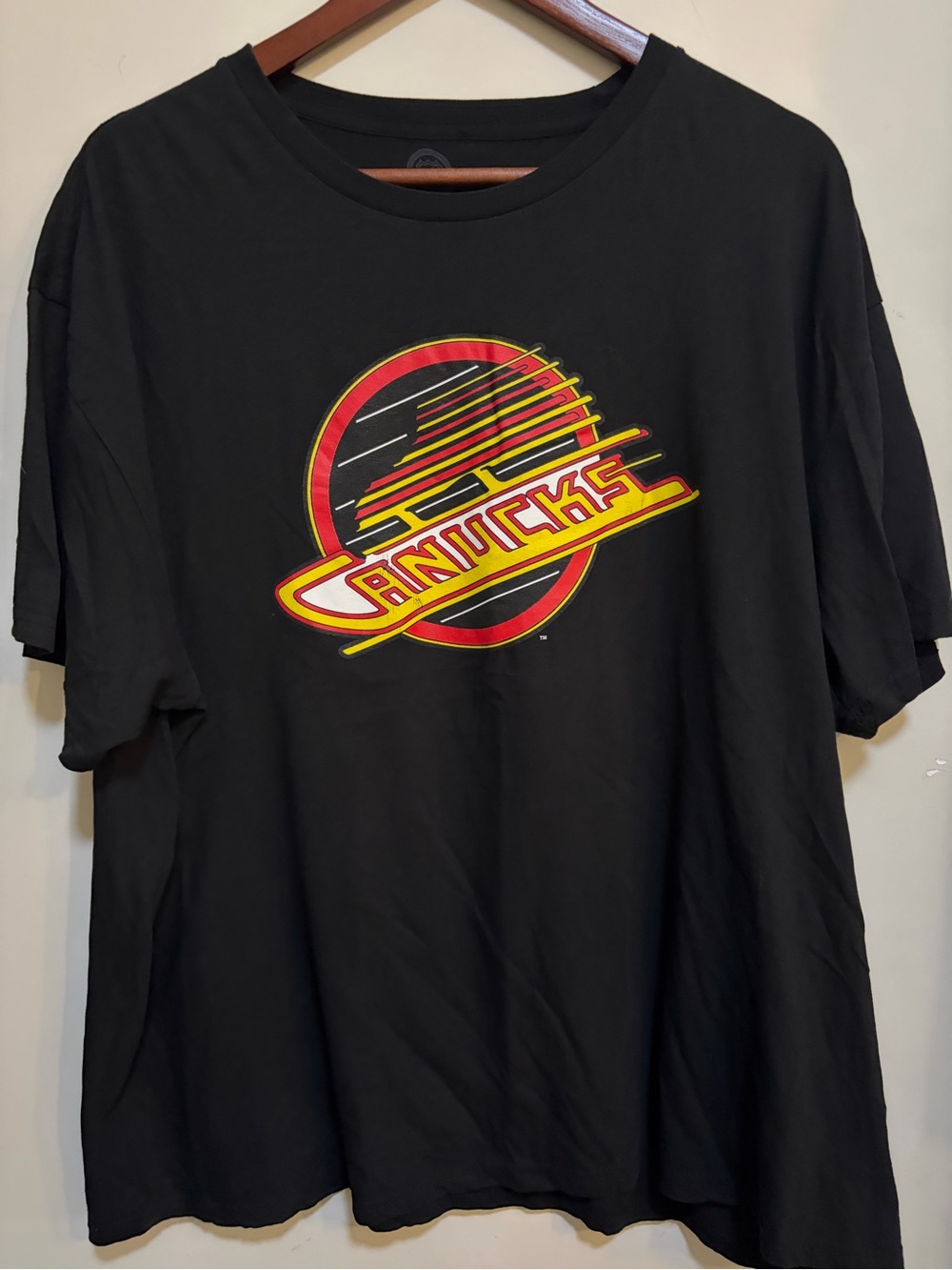 Vancouver Canucks Flying Skate Logo T-Shirt XXL Reebok NHL Black